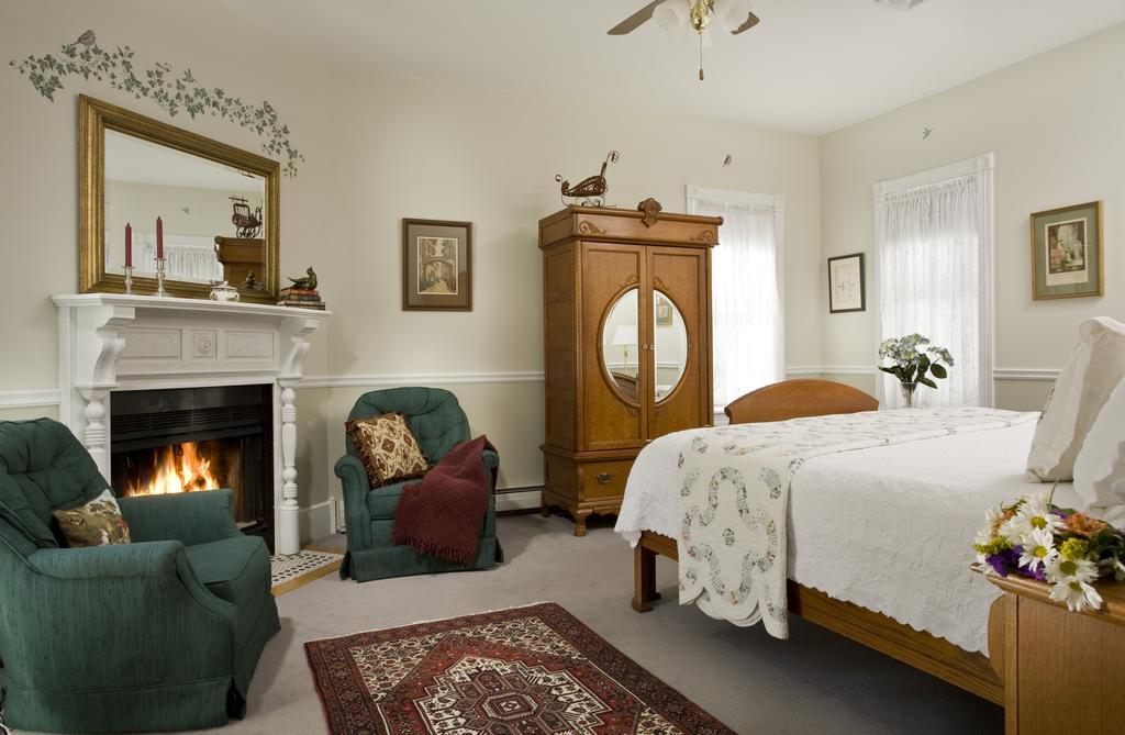 Barnard The Maple Leaf Inn الغرفة الصورة